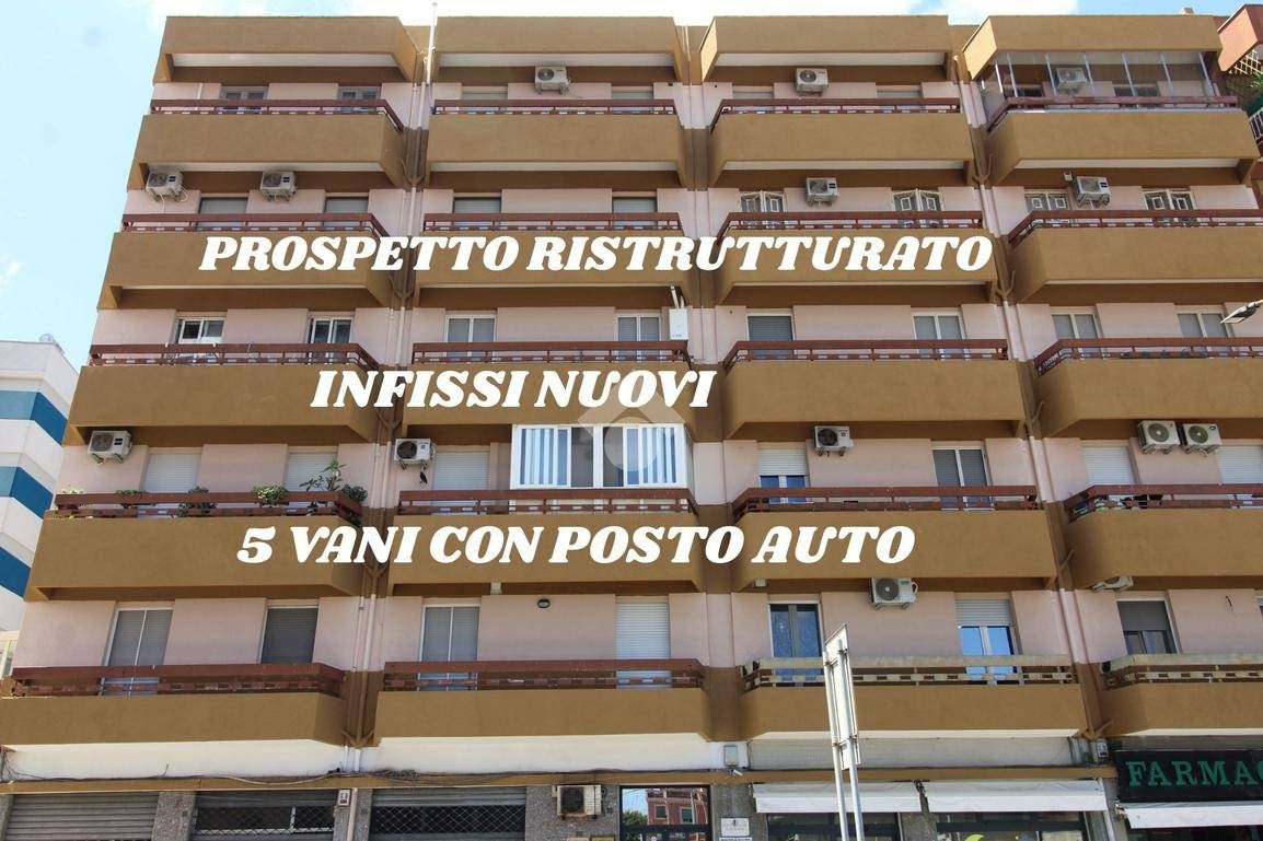 4 bedrooms Apartment in Brindisi, Italy No. 263758