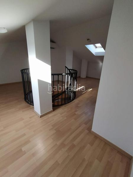 4 غرف نوم منزل ذو طابقين في Girona, Spain رقم 211293