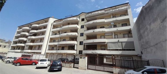 6 rooms Apartment in Santa Maria Capua Vetere, Italy No. 132438 5