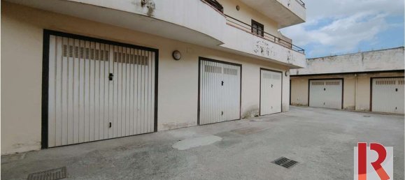 6 rooms Apartment in Santa Maria Capua Vetere, Italy No. 132438 37