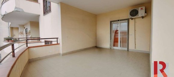 6 rooms Apartment in Santa Maria Capua Vetere, Italy No. 132438 11