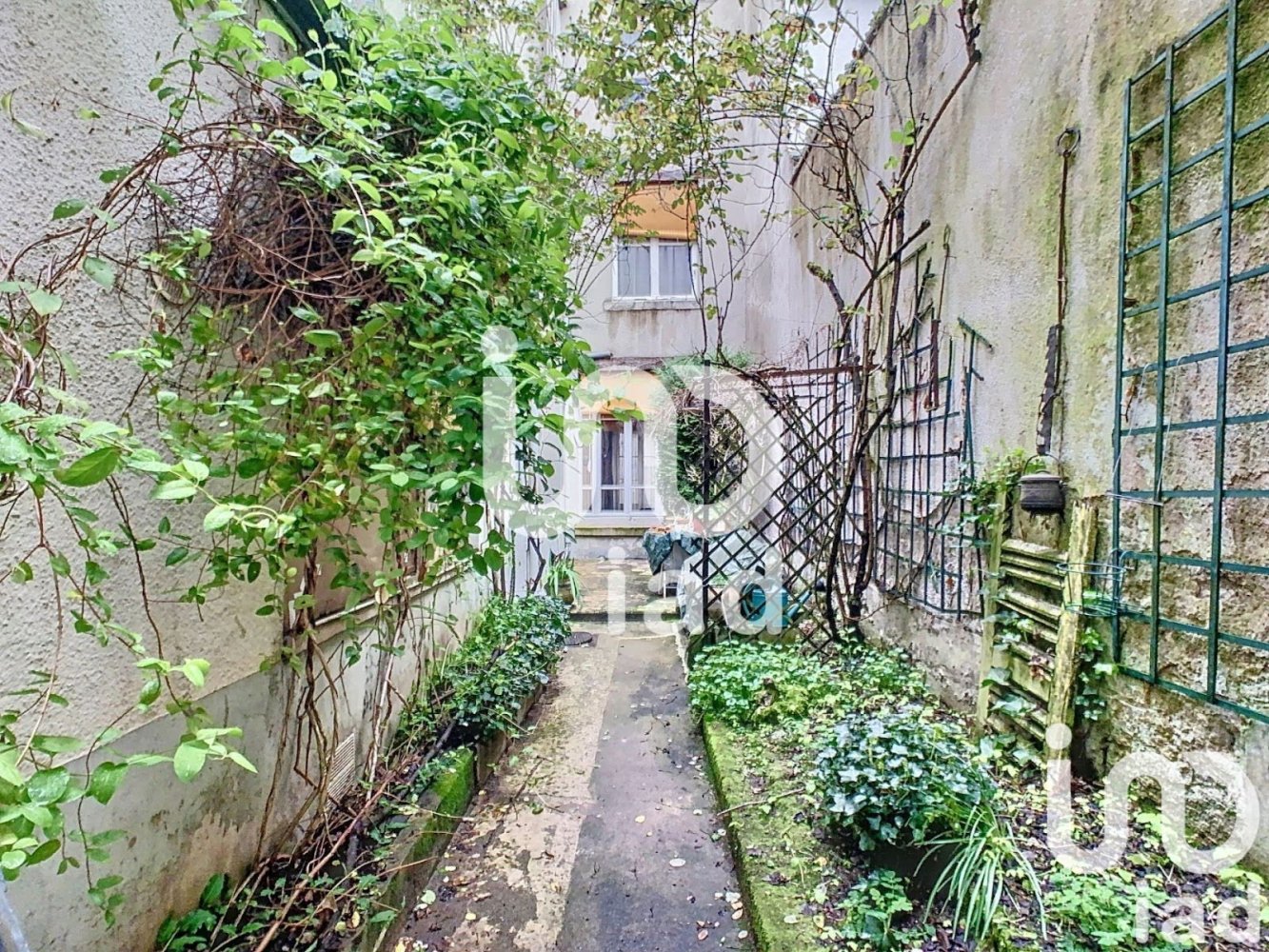 3 غرف نوم تاون هاوس في Orleans, France رقم 75704