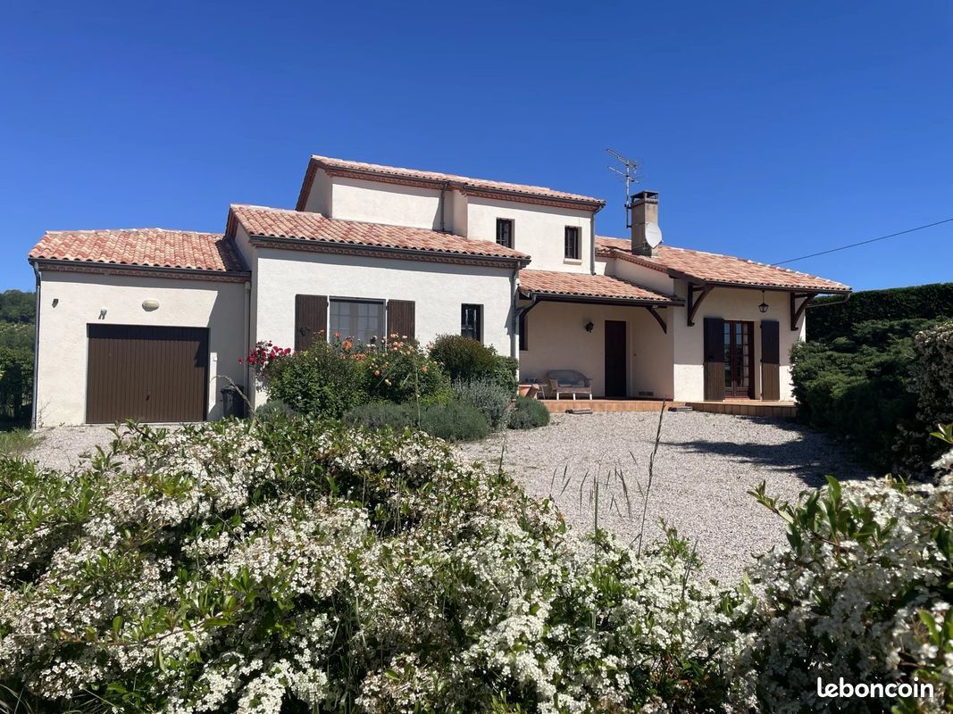 5 bedrooms House in Monsempron-Libos, France No. 340925