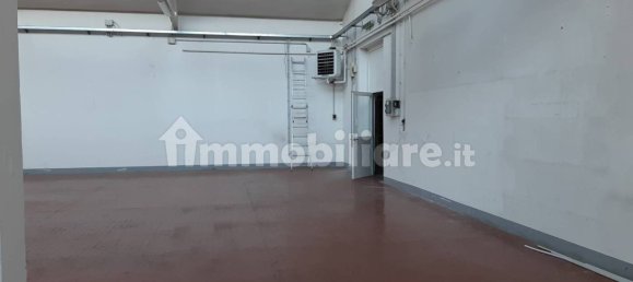 5-Zimmer Lagerhaus in Cassina Rizzardi, Italy, Nr. 71794 5