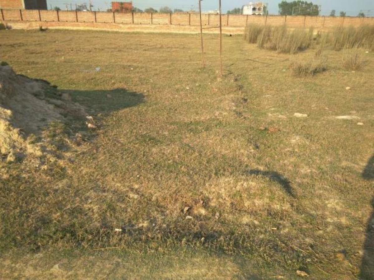  Land in Lucknow, India No. 29962