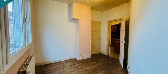 2 bedrooms Apartment in Epernay, France No. 39246 6