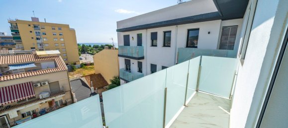 3 Schlafzimmer Doppelhaus in Pineda de Mar, Spain, Nr. 179411 33