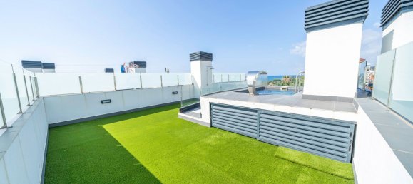 3 Schlafzimmer Doppelhaus in Pineda de Mar, Spain, Nr. 179411 12