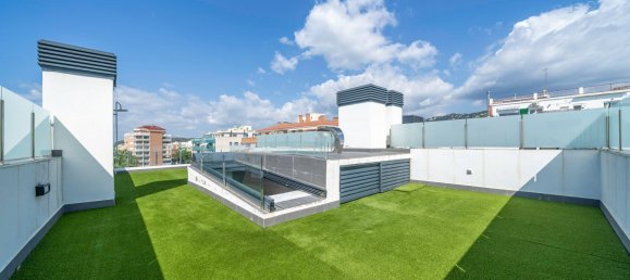 3 Schlafzimmer Doppelhaus in Pineda de Mar, Spain, Nr. 179411 10