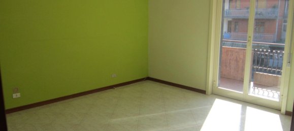 Apartamento de 4 habitaciónes en Mascalucia, Italy No. 48724 10