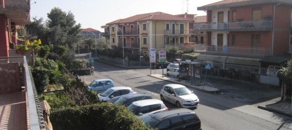 Apartamento de 4 habitaciónes en Mascalucia, Italy No. 48724 6