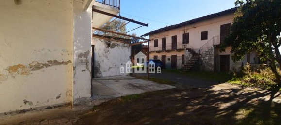 3-salle Maison à Cuorgnè, Italy No. 114629 2