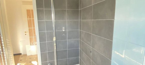 3 rooms Apartment in Ponte Lambro, Italy No. 66182 11