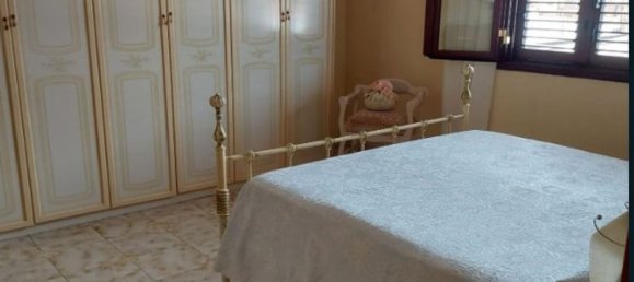 3-Zimmer Wohnung in Torre Annunziata, Italy, Nr. 12024 10