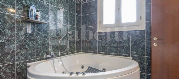 3 bedrooms Villa in Pordenone, Italy No. 280825 27