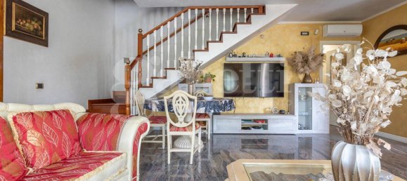 3 bedrooms Villa in Pordenone, Italy No. 280825 9