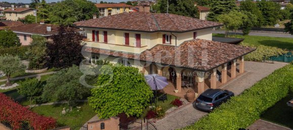 3 bedrooms Villa in Pordenone, Italy No. 280825 36