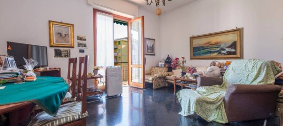 3 bedrooms Apartment in Genoa, Italy No. 266632 4