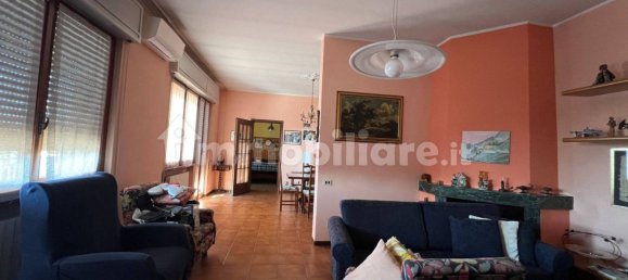 8 bedrooms House in Cremona, Italy No. 11999 19