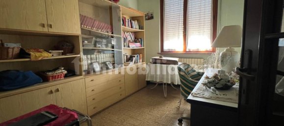 8 bedrooms House in Cremona, Italy No. 11999 35