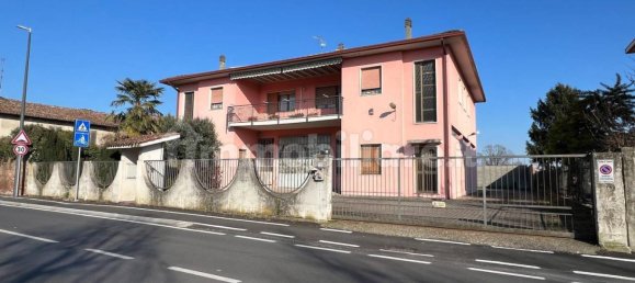 8 bedrooms House in Cremona, Italy No. 11999 69