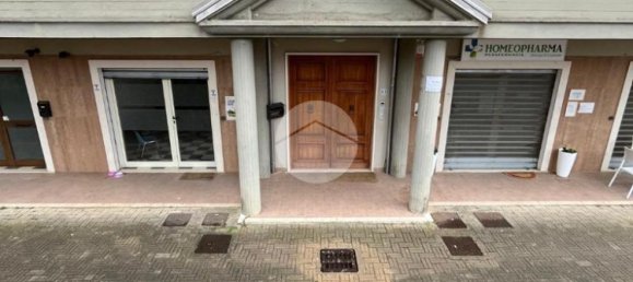 2 bedrooms Apartment in Rovito, Italy No. 177192 2