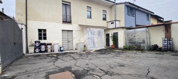 5 bedrooms Apartment in Carmagnola, Italy No. 326858 18