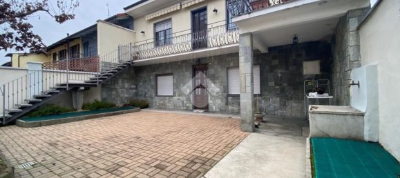 5 bedrooms Apartment in Carmagnola, Italy No. 326858 22