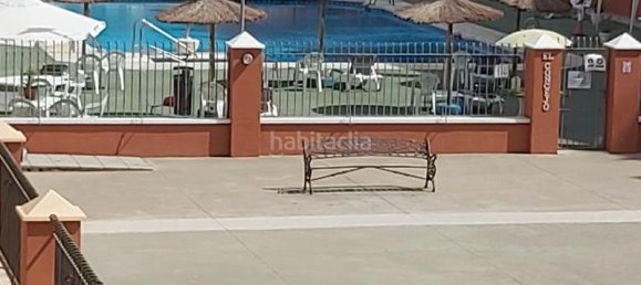 Apartamento de 3 dormitorios en Fuengirola, Spain No. 177613 2