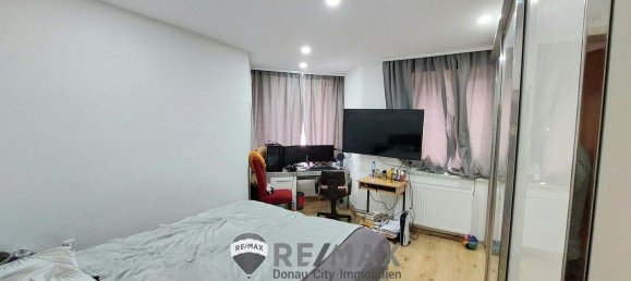 15-Zimmer Haus in Strasshof an der Nordbahn, Austria, Nr. 81205 15