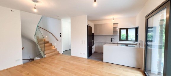 5 rooms Townhouse in Penzing, Austria No. 241669 2