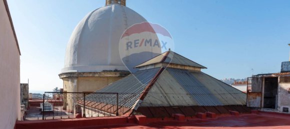 4 bedrooms Apartment in Naples, Italy No. 113173 21