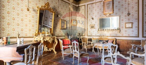 4 bedrooms Apartment in Naples, Italy No. 113173 19