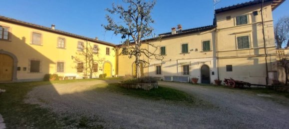 15 rooms Villa in Castelfranco Piandiscò, Italy No. 166225 3