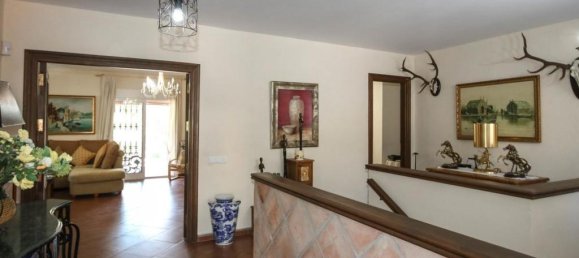 6 bedrooms Villa in Monda, Spain No. 44637 10