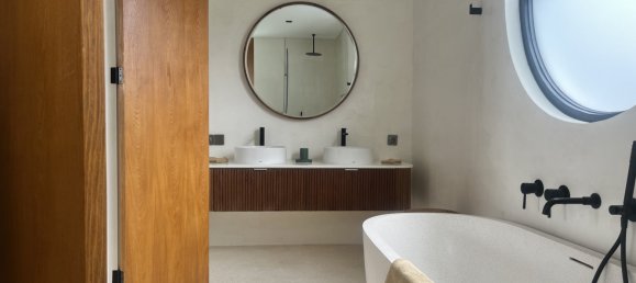 Вилла с 3 спальнями в Денпасар, Индонезия № 2502 2