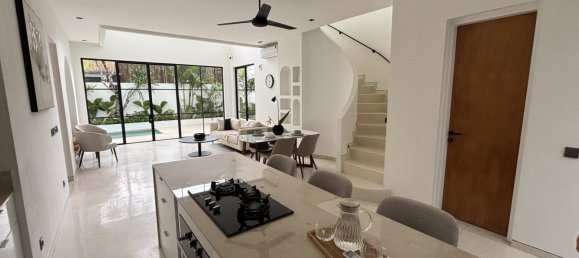 Вилла с 3 спальнями в Денпасар, Индонезия № 2502 13