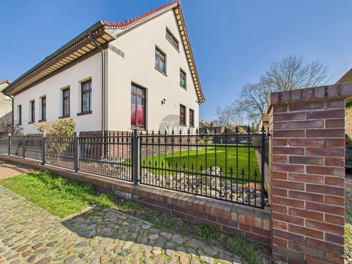9 rooms House in Oberhavel, Germany No. 63475