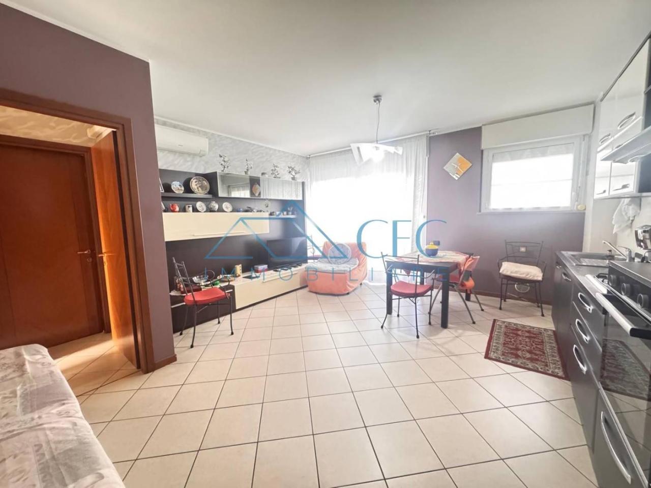 3غرفة شقة في Gorgonzola, Italy رقم 30862