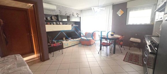 3غرفة شقة في Gorgonzola, Italy رقم 30862 28