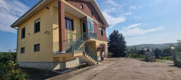 2 chambres Maison à Castelnuovo Calcea, Italy No. 294024 5