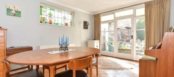 3 Schlafzimmer Haus in Essex, United Kingdom, Nr. 4083 6