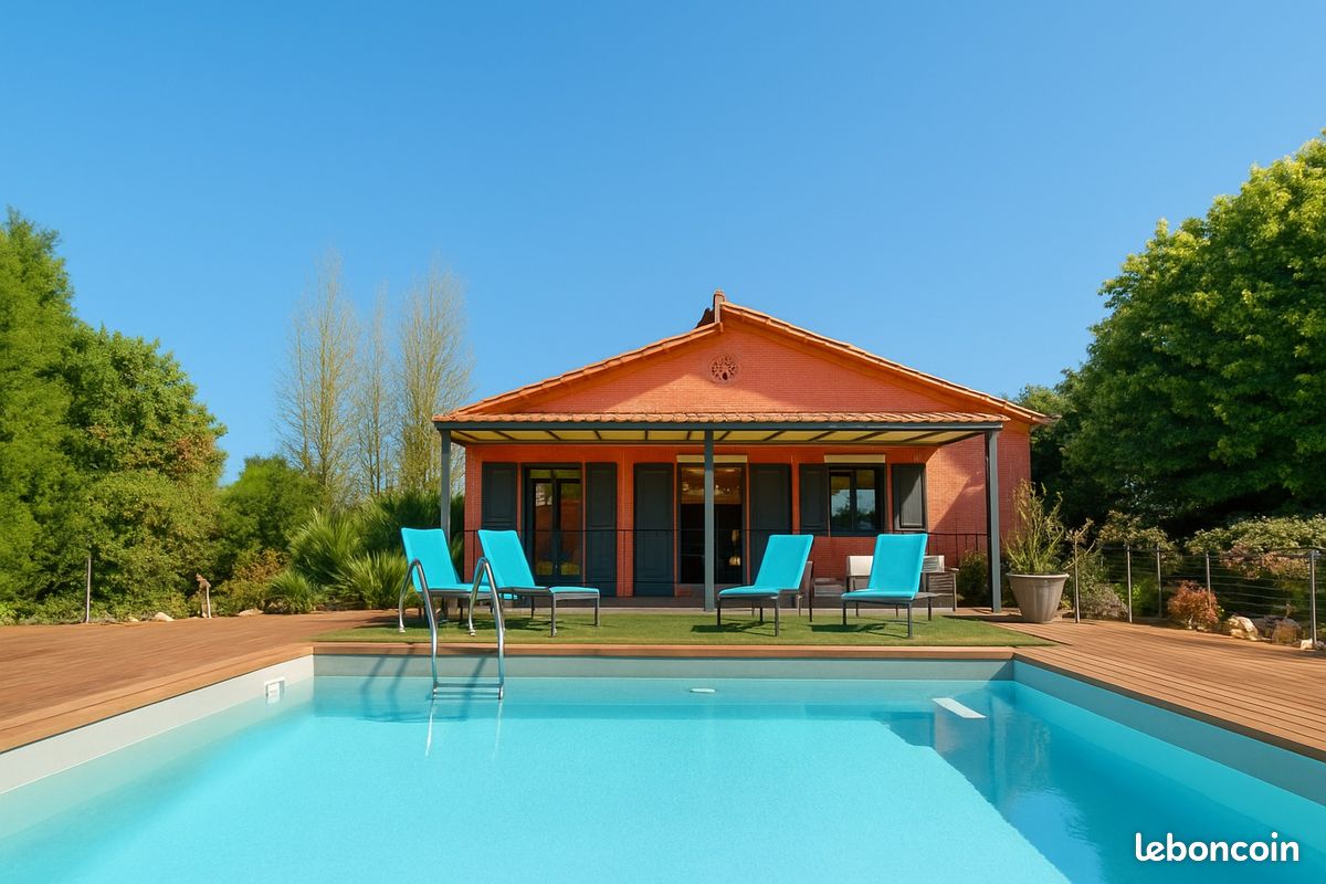 5 bedrooms Villa in Grasse, France No. 295178