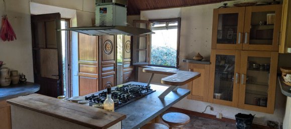 3 bedrooms House in Sarthe, France No. 285889 4