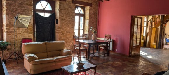 3 bedrooms House in Sarthe, France No. 285889 3