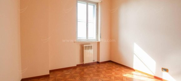 3-Zimmer Wohnung in Momo, Italy, Nr. 24652 25