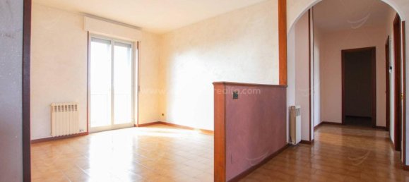 3-Zimmer Wohnung in Momo, Italy, Nr. 24652 15