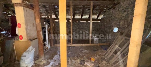 Дом с 3 комнатами в Кар, Италия № 265043 15