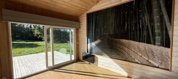 4 bedrooms House in Sainte-Helene, France No. 96659 7