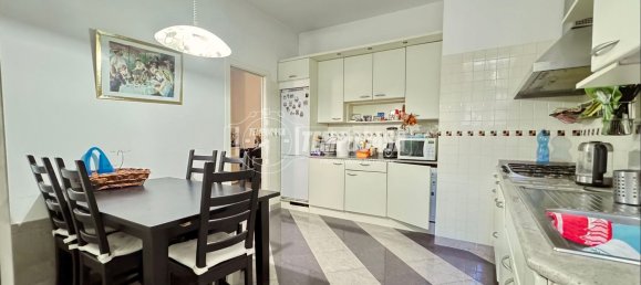 9 bedrooms Apartment in Genoa, Italy No. 316030 24